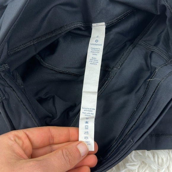 Lululemon Break Free Crop (Nulux 17") Black - Picture 4 of 6